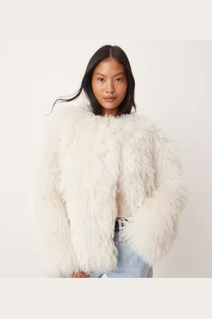 ASOS Chaqueta color de piel sintética larga de ASOS DESIGN Petite-Blanco