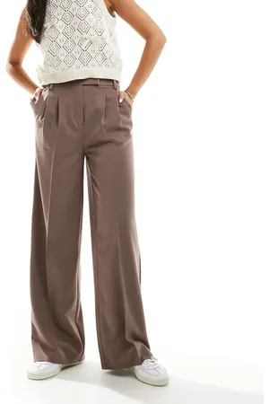 New Look Pantalones de sastre color visón de pernera ancha de