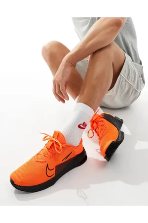 Nike Zapatillas de deporte naranjas y negras Metcon 9 de