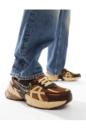 Nike Zapatillas de deporte marrones V2K Run de
