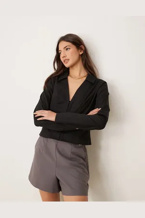 Miss Selfridge Camisa negra entallada de popelina de