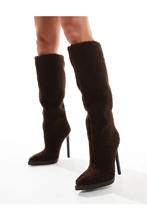 Simmi London Botas por la rodilla de tejido efecto peluche Laylani de SIMMI London