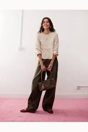 Miss Selfridge Blusa color con detalle bordado de -Beis neutro
