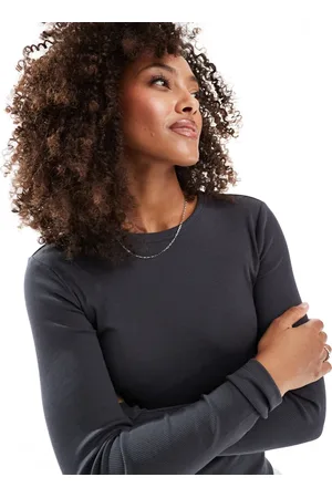 VERO MODA Top oscuro de manga larga con diseño encogido de canalé de