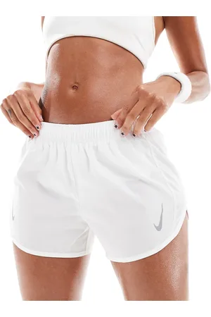 Nike Pantalones cortos blancos Dri-FIT Tempo de