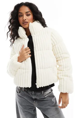 ONLY Chaqueta acolchada blanca con cuello alzado de pana de