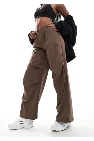 The North Face Pantalones marrones holgados con cordón ajustable de