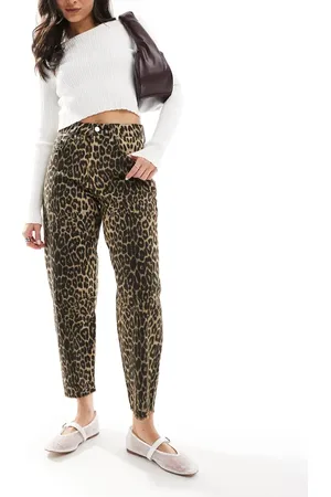 Threadbare Vaqueros de pernera barrel con estampado de leopardo de
