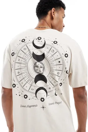 JACK & JONES Camiseta beis extragrande con estampado cósmico en la espalda de -Beis neutro