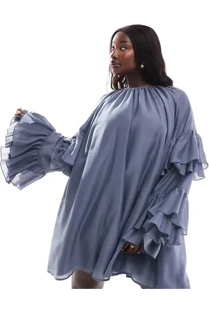 ASOS Vestido corto con volantes en las mangas de voile de ASOS DESIGN Curve