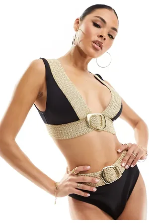 River Island Braguitas de bikini negras de talle alto con detalle de hebilla y elástico de
