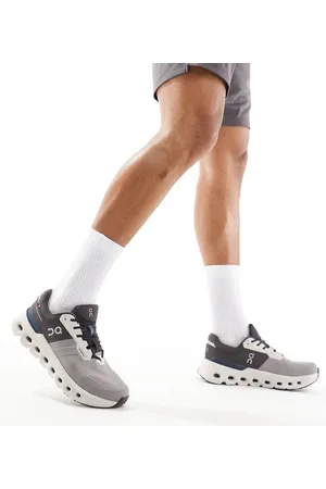 On Running Zapatillas de deporte grises y azul marino impermeables Cloudrunner 2 de ON