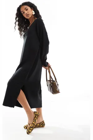 VERO MODA Vestido midi extragrande con cuello de pico de punto de