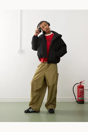 Weekday Abrigo acolchado estilo chaqueta bomber Floyd de