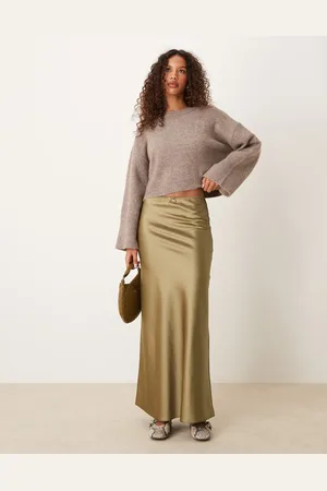 Miss Selfridge Falda larga de satén de -Verde