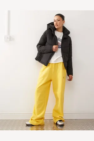 Noisy May Chaqueta negra acolchada con capucha de