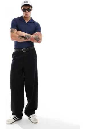 ASOS Polo ajustado de canalé texturizado de