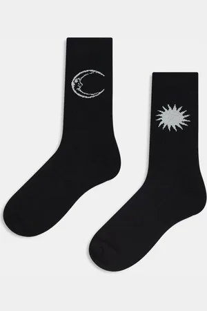 ASOS Pack de 2 pares de calcetines negros con bordado de sol y luna de