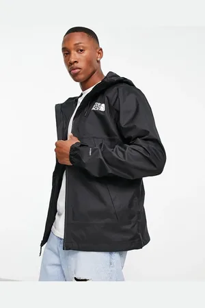 The North Face Chaqueta negra New Mountain Q de