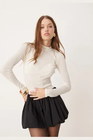 New Look Top color de manga larga con cuello alzado de malla de -Blanco