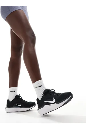 Nike Zapatillas de deporte negras y blancas Air Winflo 11 de