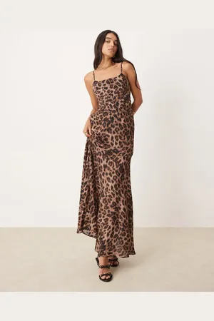 Forever New Vestido largo con estampado de , cuerpo estilo corsé y detalle de copas a la vista de -Marrón