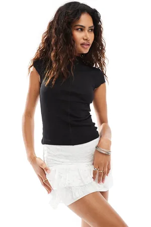 Weekday Camiseta negra con cuello alzado Dea de