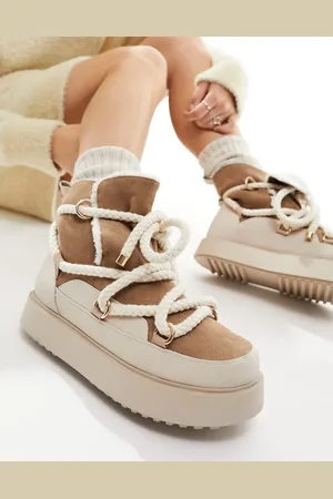 ASOS Botas de nieve blanco hueso con cordones de borreguito Alpine de
