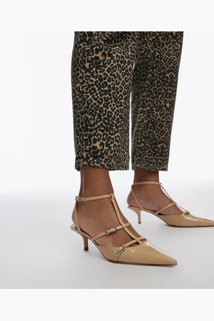 MANGO Zapatos de tacón con detalle de hebillas y puntera fina de - neutro