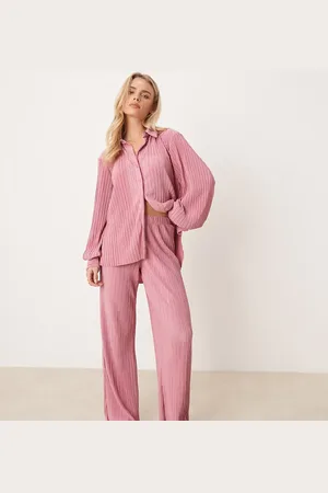 VILA Pantalones rosa empolvado plisados de pernera ancha de (parte de un conjunto)