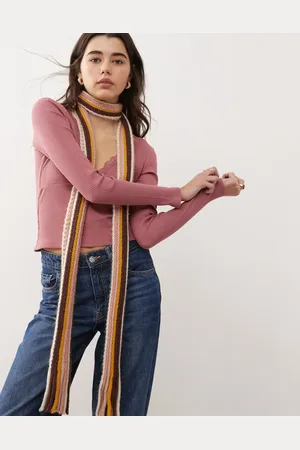 Miss Selfridge Top rosa pétalo de manga larga con ribete de encaje de