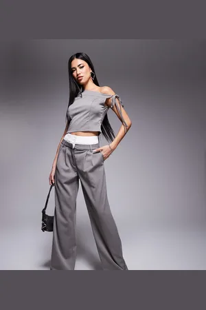 Kaiia Pantalones de sastre grises de pernera ancha con cinturilla en contraste exclusivos de x Sasha Corte (parte de un conjunto)