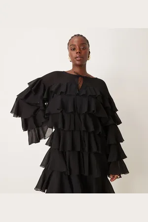 ASOS Vestido corto de manga larga con volantes escalonados de chifón de ASOS DESIGN Curve