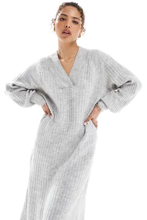VERO MODA Vestido melange estilo jersey extragrande de canalé suave de
