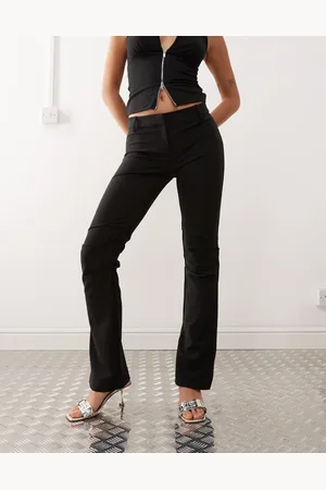 Weekday Pantalones negros de pernera slim con detalle fruncido en la rodilla Kawa de