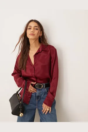 Miss Selfridge Camisa abotonada extragrande de satén de -Marrón