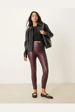 New Look Leggings de poliuretano de -Rojo
