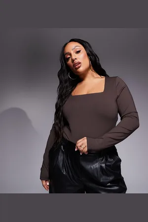 ASOS Body marrón moldeador de manga larga con cuello cuadrado premium de ASOS DESIGN Curve