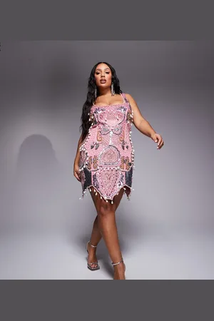 ASOS Vestido corto con bajo festoneado, pedrería y adornos de perlas de