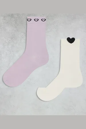 Monki Pack de 2 pares de calcetines de color blanco hueso y rosa de caña alta con detalle de corazones de -Multicolor