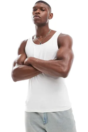 ASOS Camiseta color crema ajustada sin mangas con cuello ancho medio de -Blanco