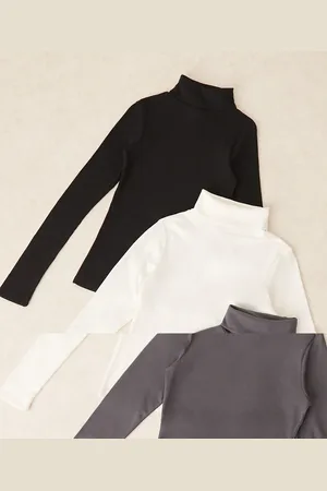 New Look Multipack de tops de color , negro y crema con cuello vuelto de canalé de