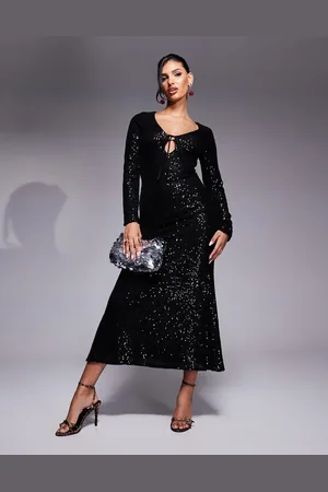 In The Style Vestido largo con abertura y lazada delantera de lentejuelas de x Perrie Sian