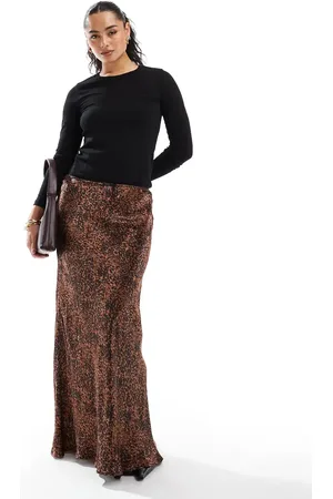 Miss Selfridge Falda larga de corte al bies con estampado de -Multicolor