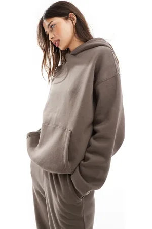 Cotton On Sudadera marrón trufa oscuro básica y holgada con capucha de Cotton On
