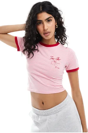 The Frolic Camiseta corta a rayas rojas y rosas con diseño encogido y estampado de cereza exclusiva de