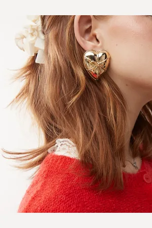 Reclaimed Pendientes de botón dorados extragrandes en forma de corazón con lazos de