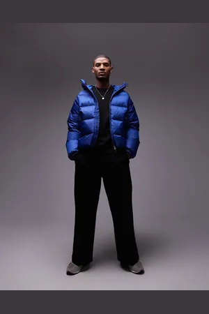 ARKET Chaqueta de estilo deportivo con capucha de plumón de