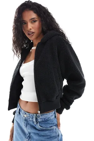 Cotton On Chaqueta negra con cremallera y acabado lavado de sherpa de Cotton On-Blanco
