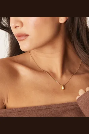 Accessorize Collar con colgante brillante en forma de lágrima chapado en oro de la colección Z de